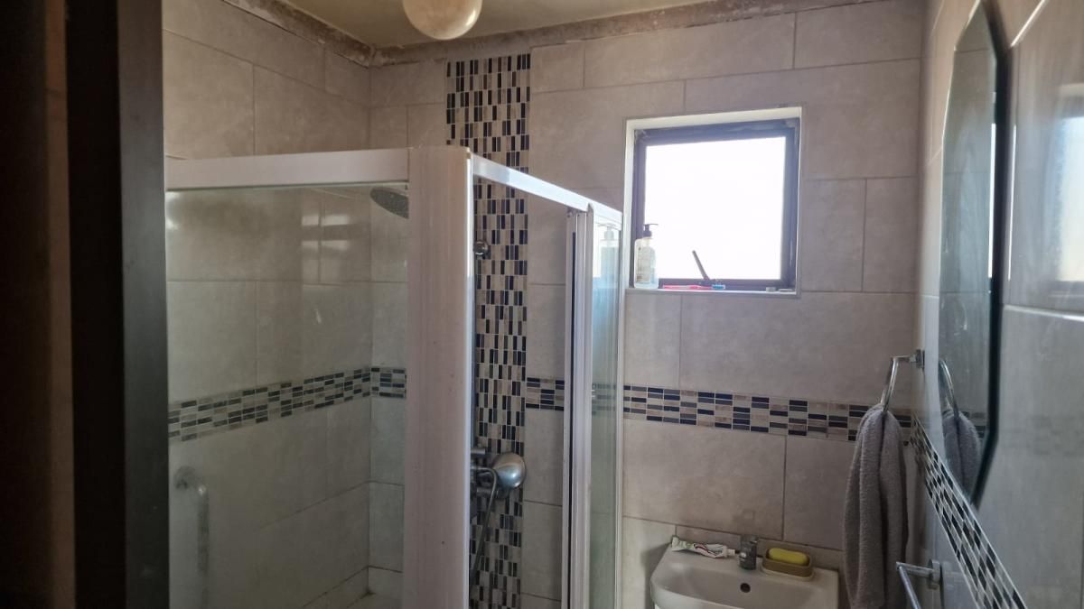 Photo of 3 Bedroom duplex townhouse - freehold for sale in Greenbury, Phoenix