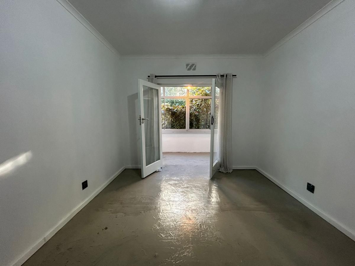 Photo of 1 Bedroom apartment to rent in Claremont Upper, Cape Town