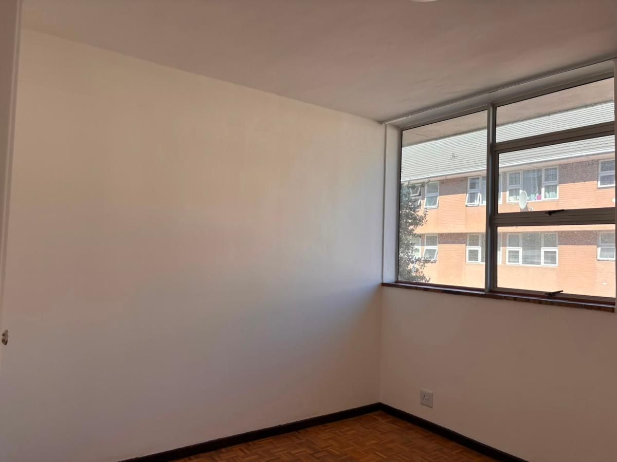 Photo of 2 Bedroom apartment to rent in Milnerton Central