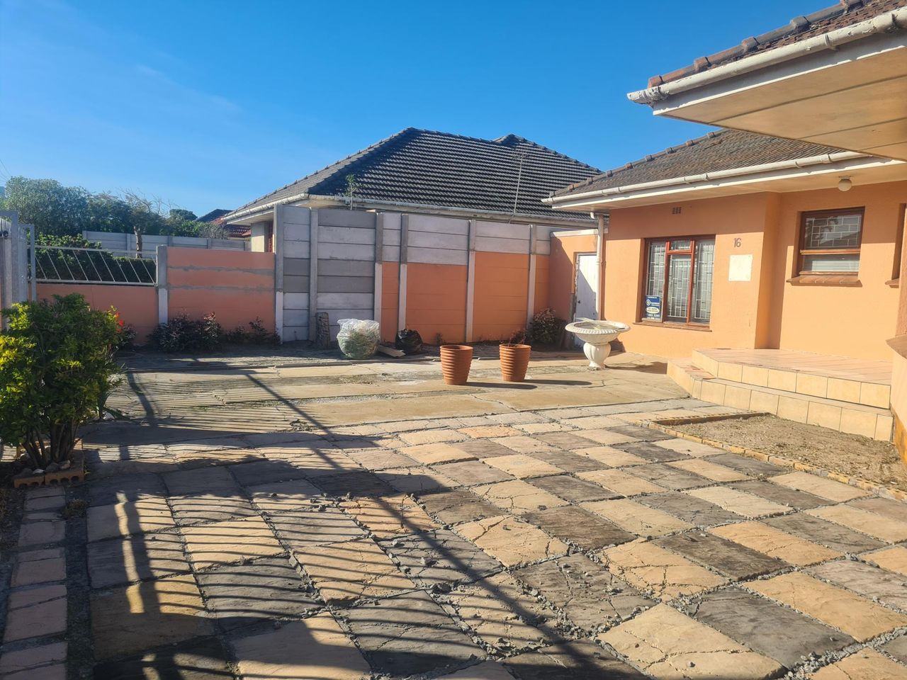 Photo 2 of 29