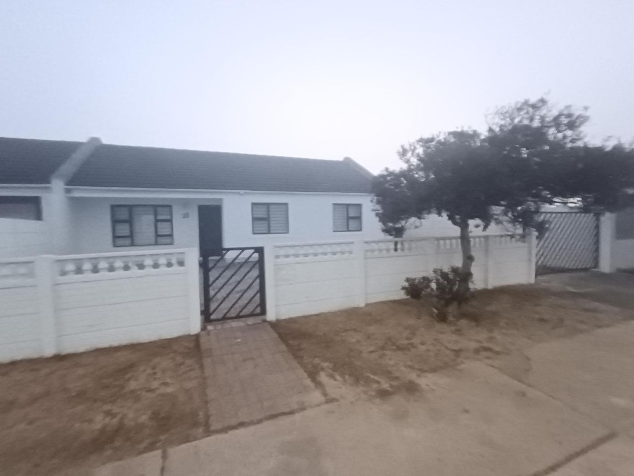 Photo 1 of 23