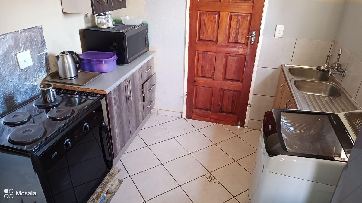 Photo 6 of 15