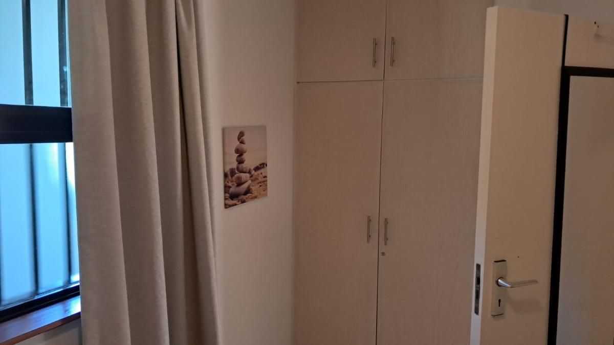 Photo 34 of 35