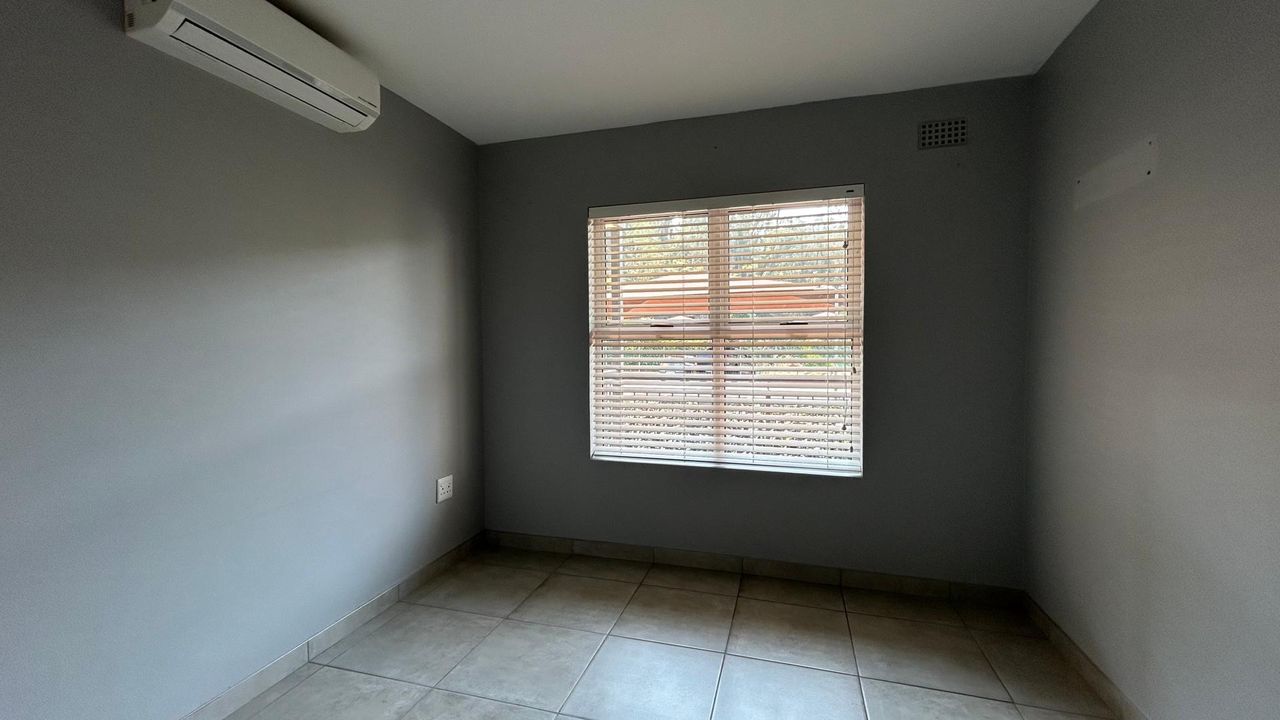 Photo 9 of 13