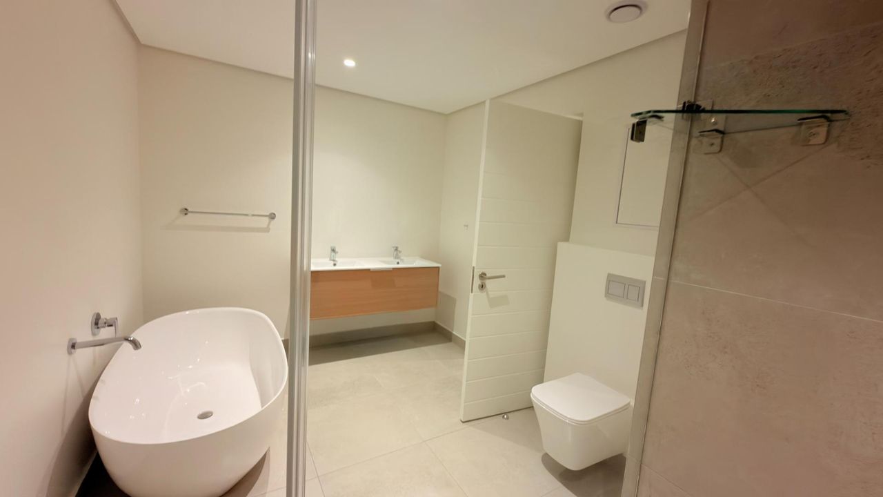 Photo 8 of 17