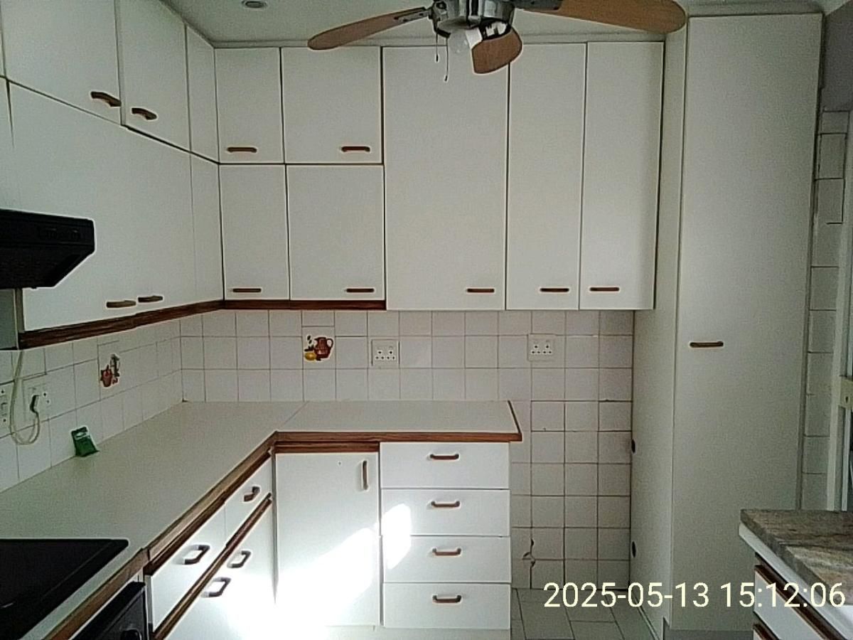Photo 10 of 21