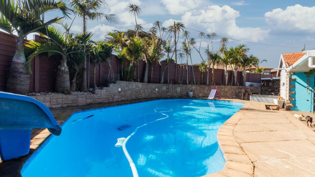 Photo of 4 Bedroom house for sale in Bluff, Durban