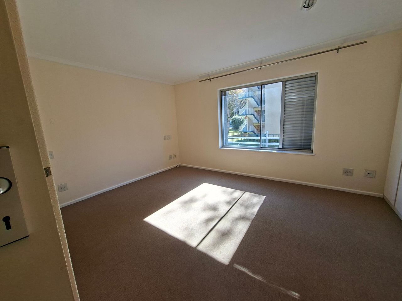 Photo 9 of 22