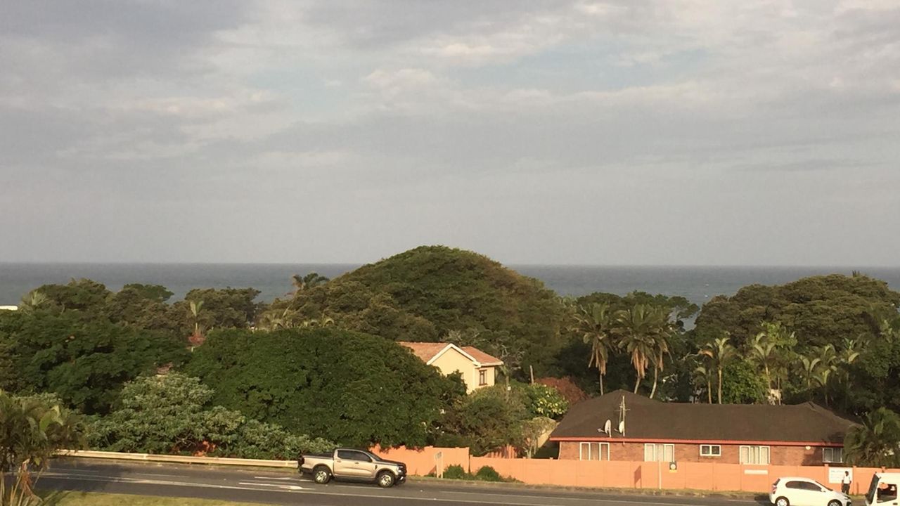 Photo 9 of 19
