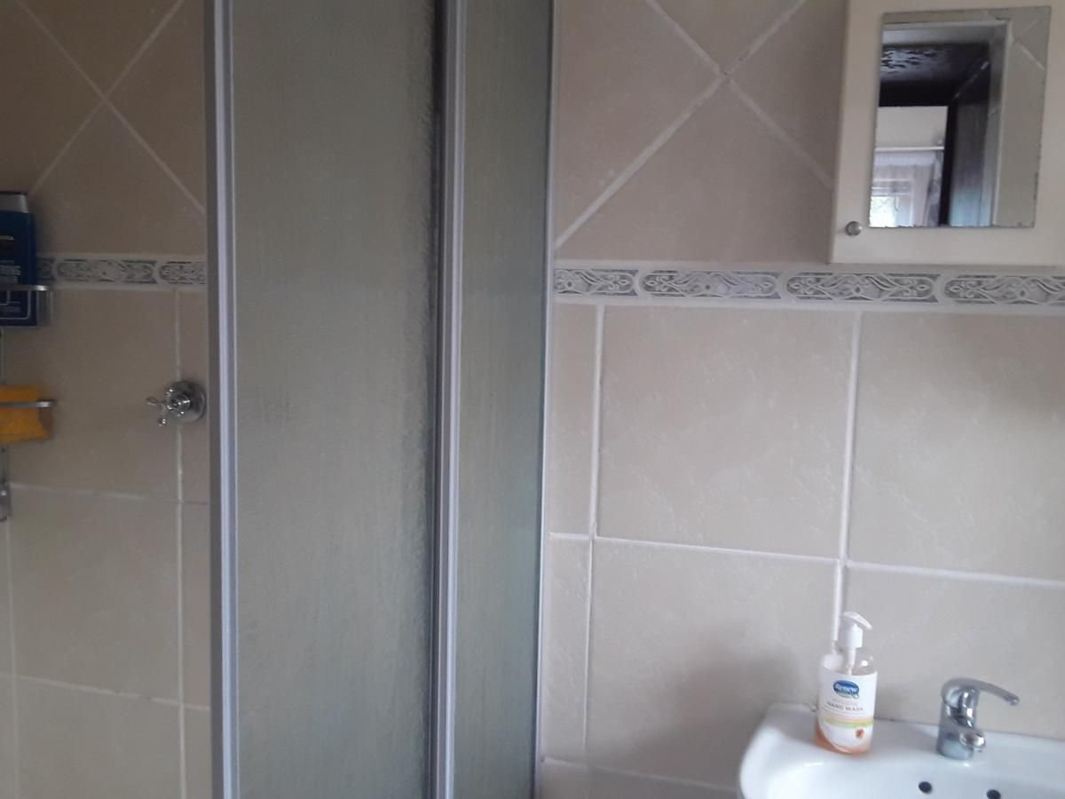 Photo 15 of 20