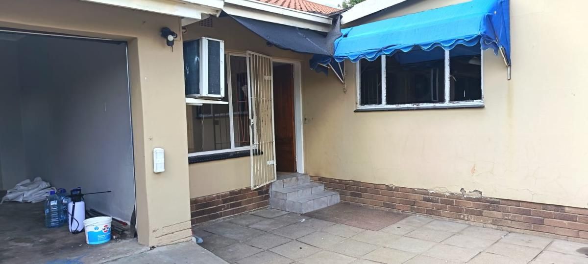 Photo 21 of 22