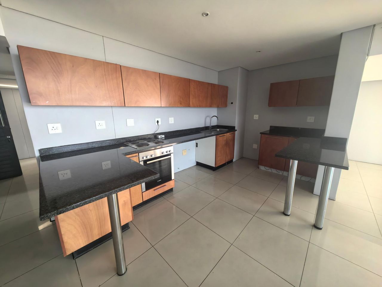 Photo of 3 Bedroom apartment to rent in Point Waterfront, Durban