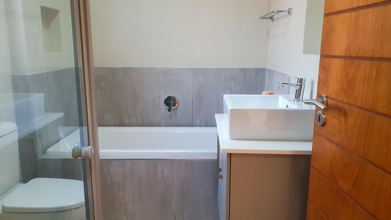 Photo 6 of 12
