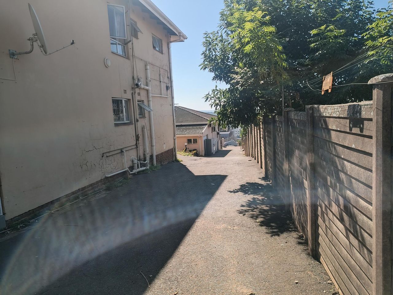 Photo 36 of 38