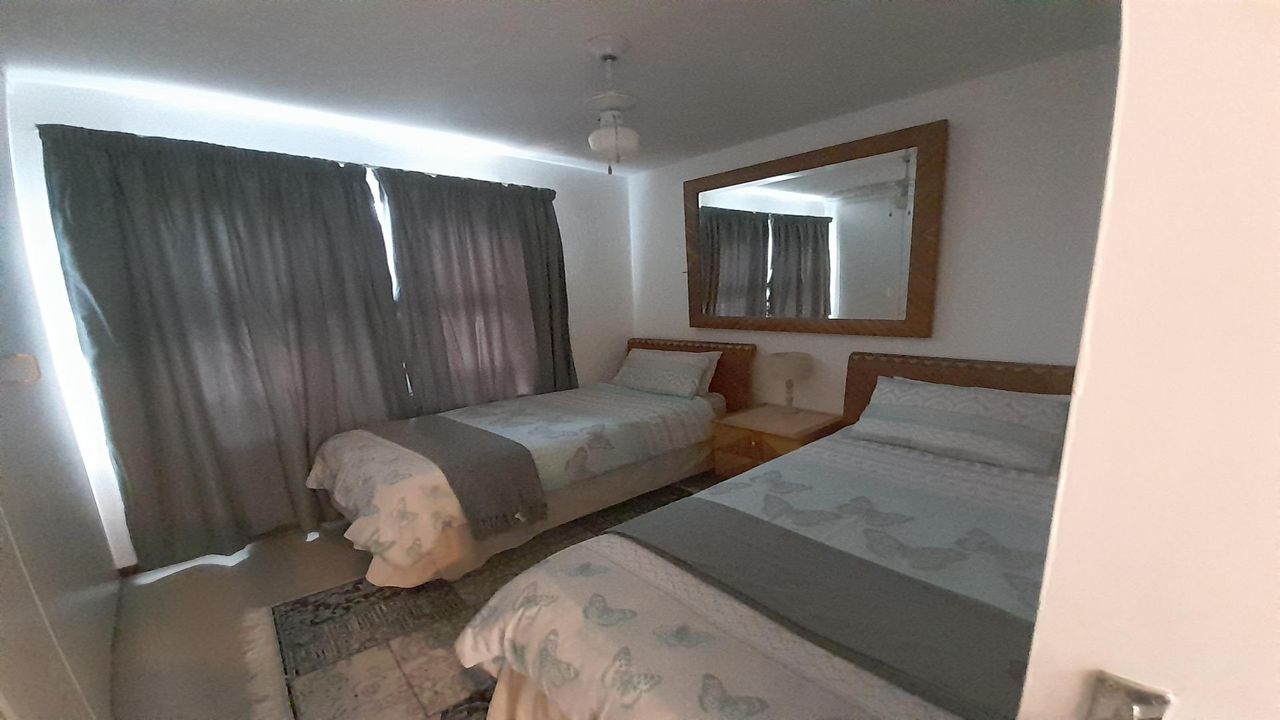 Photo 19 of 22