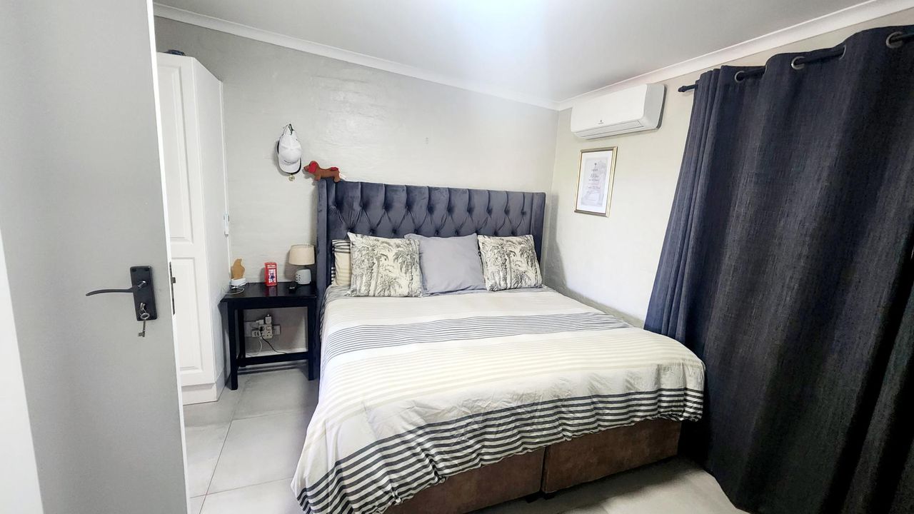 Photo of 3 Bedroom townhouse - sectional for sale in Glen Hills, Durban North
