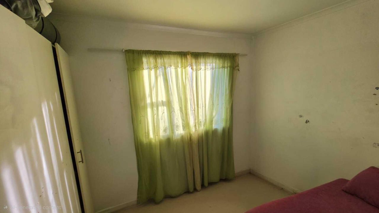 Photo 9 of 12
