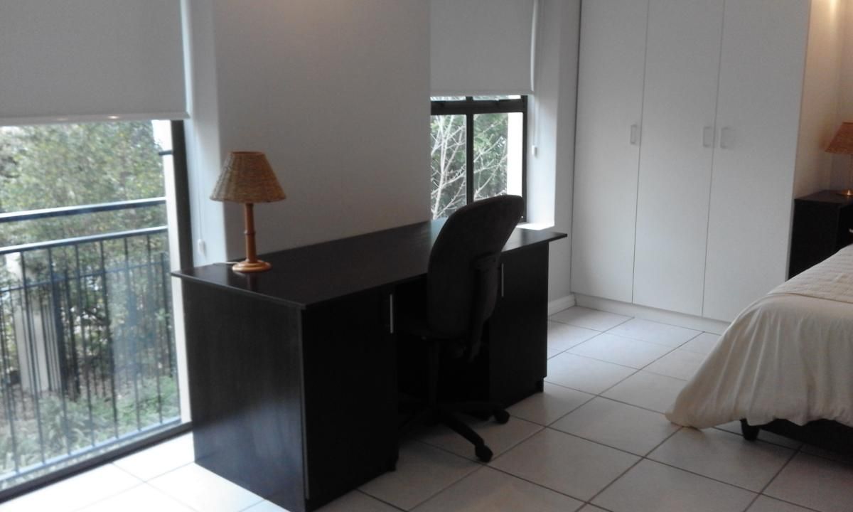 Photo 4 of 7