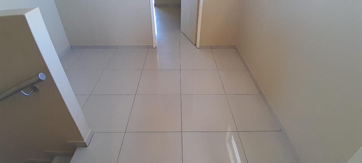Photo 3 of 37