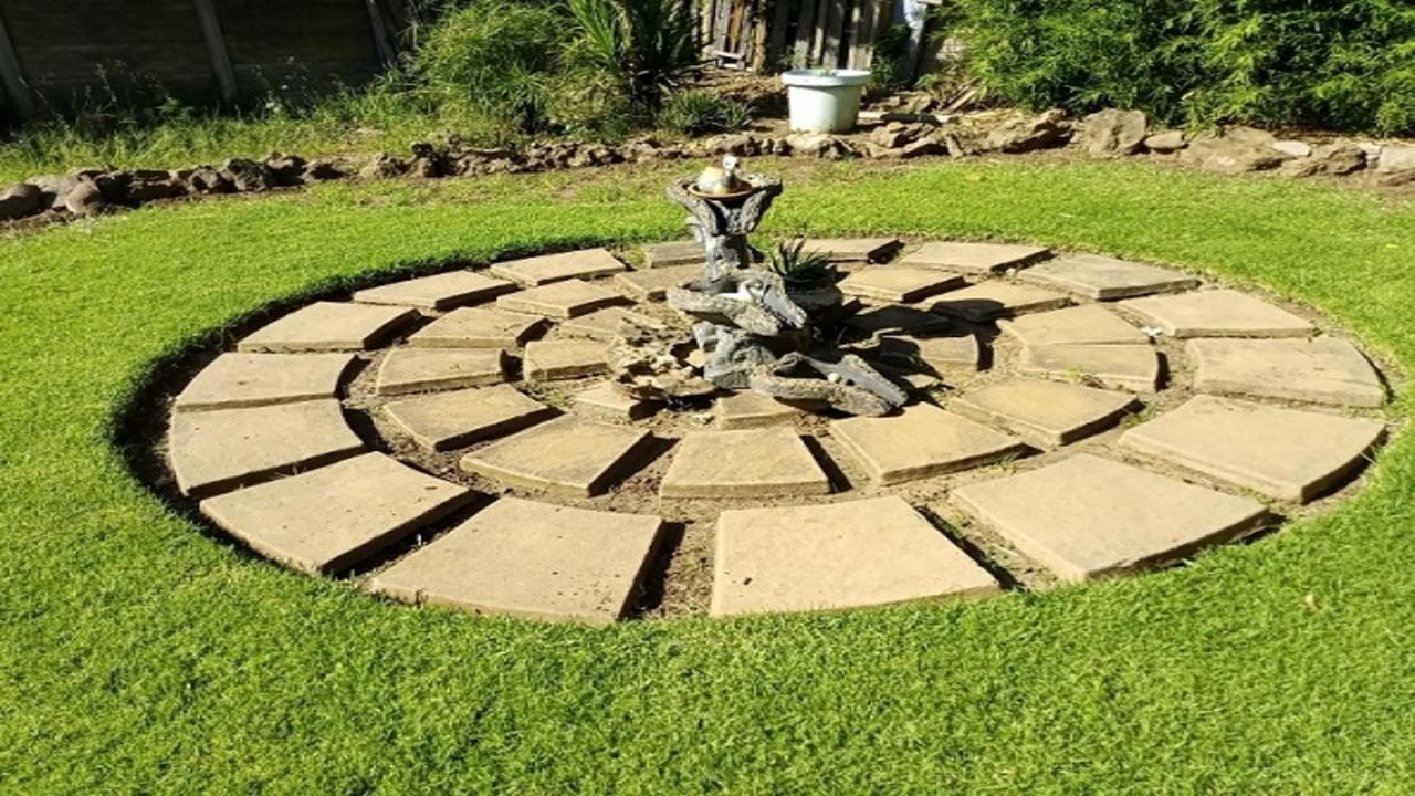 Photo 18 of 20