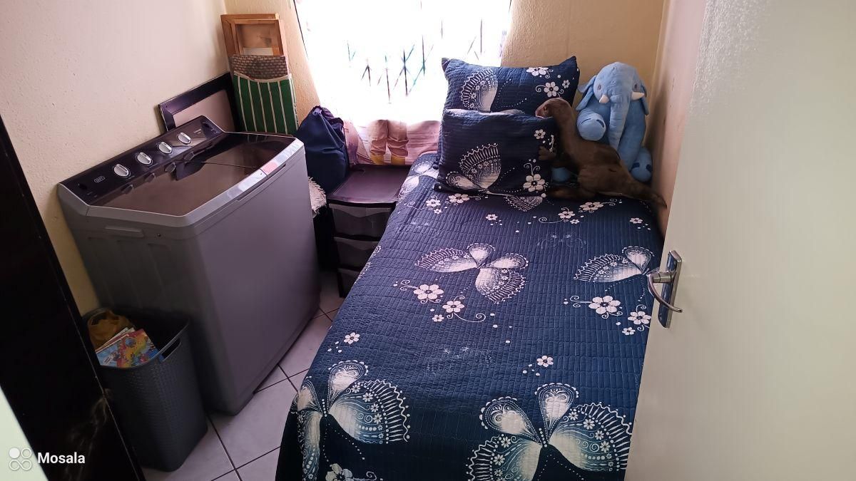 Photo 9 of 15