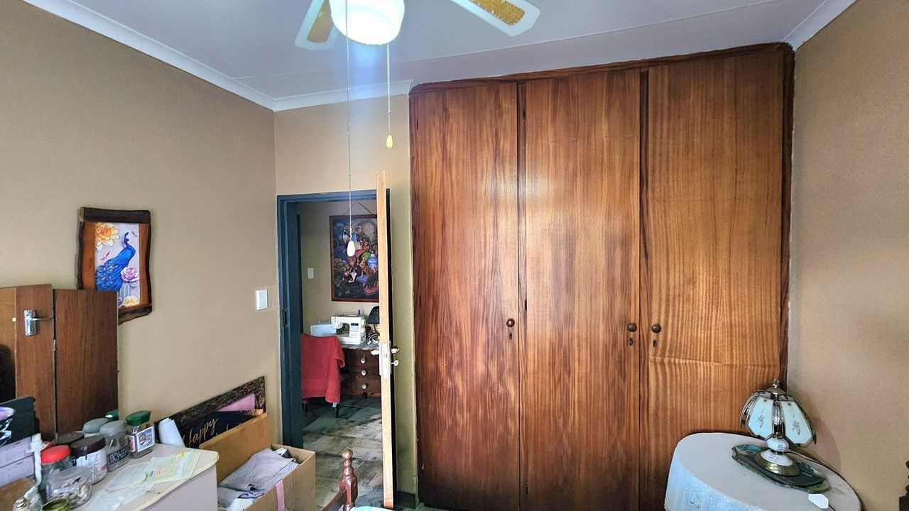Photo 2 of 26