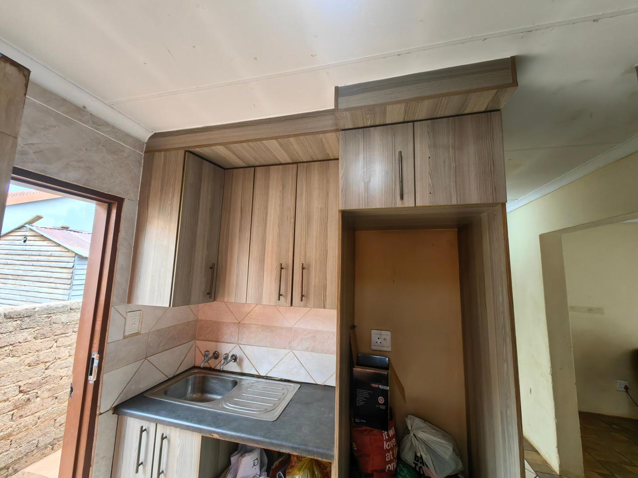 Photo 4 of 12
