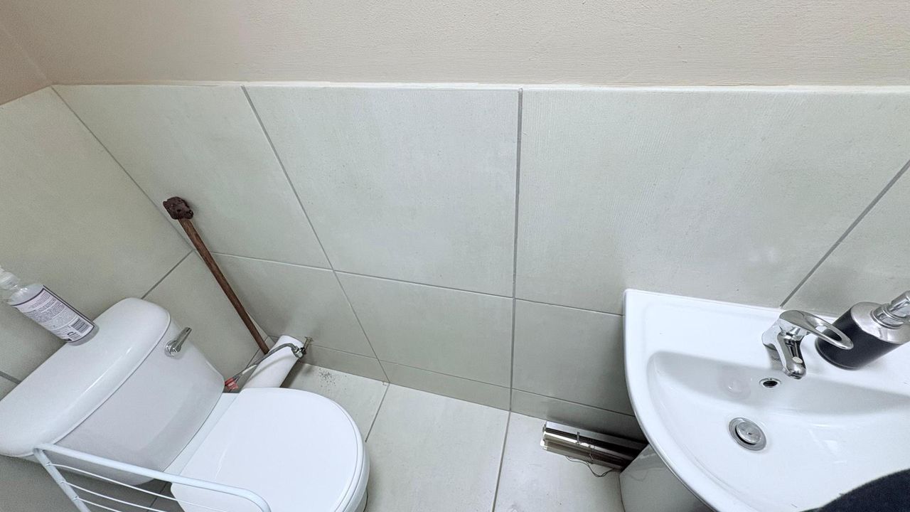 Photo 17 of 20