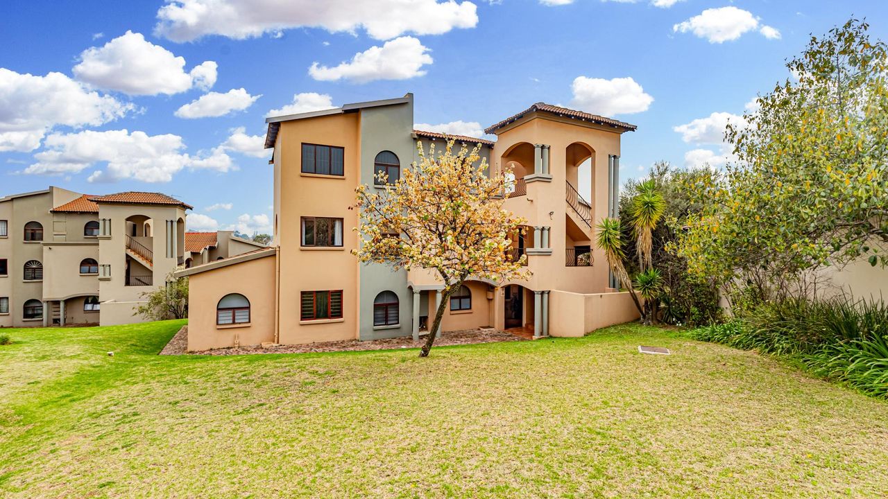 Photo 23 of 24