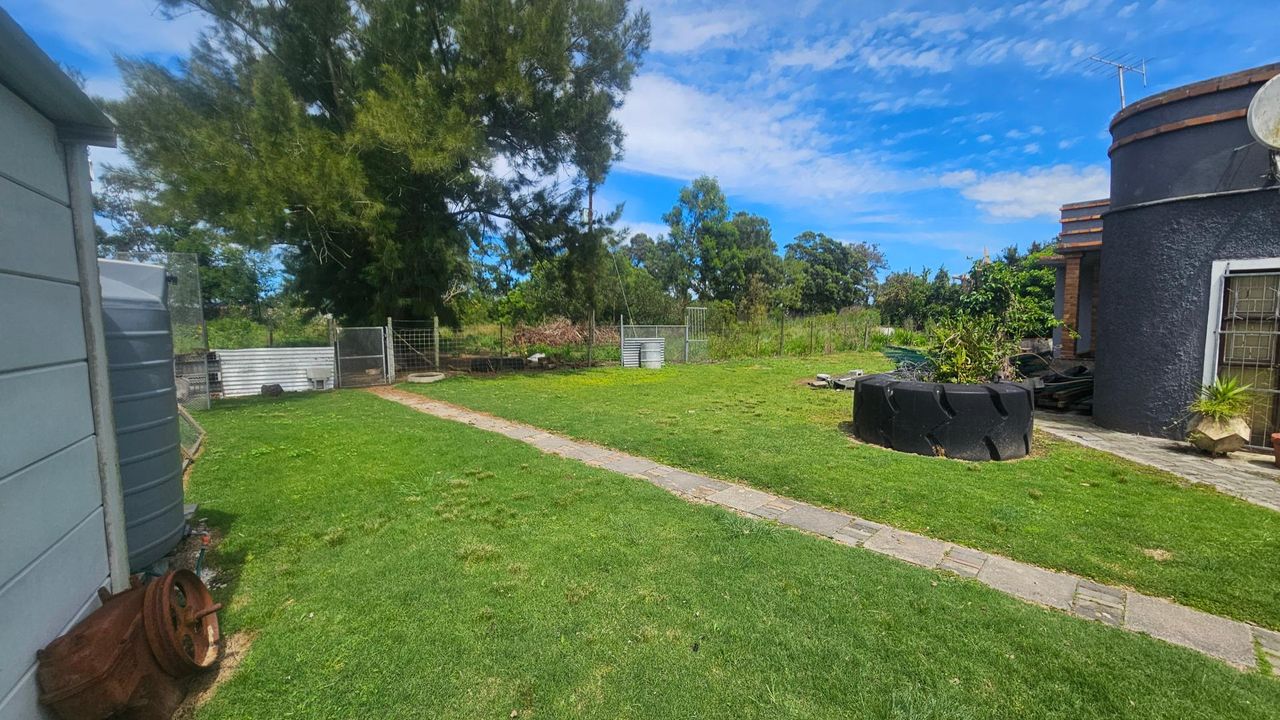 Photo 15 of 36