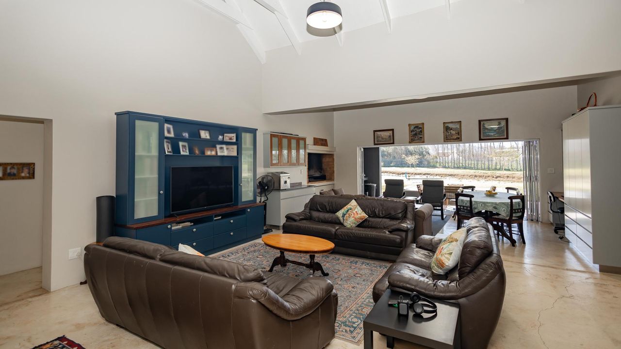 Photo of 4 Bedroom house for sale in Silwerstrand Golf And River Estate, Robertson