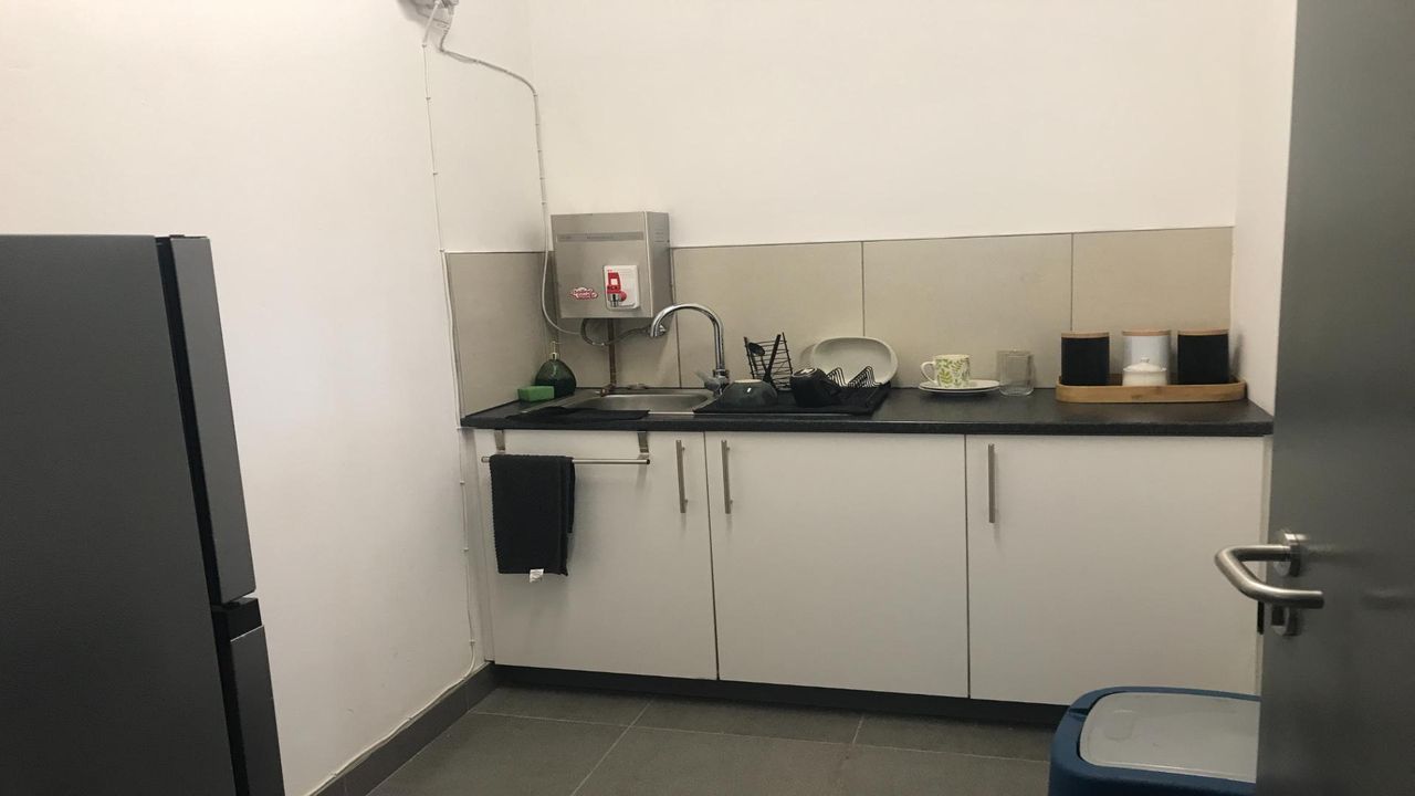 Photo 14 of 20