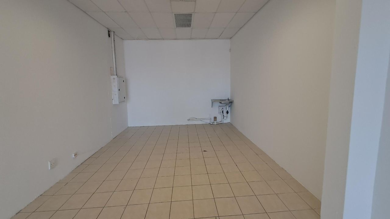 Photo 6 of 12