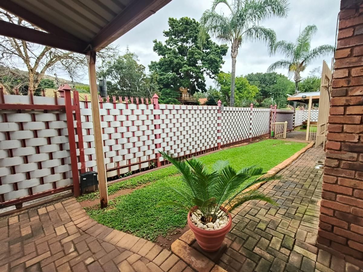 Photo 3 of 58