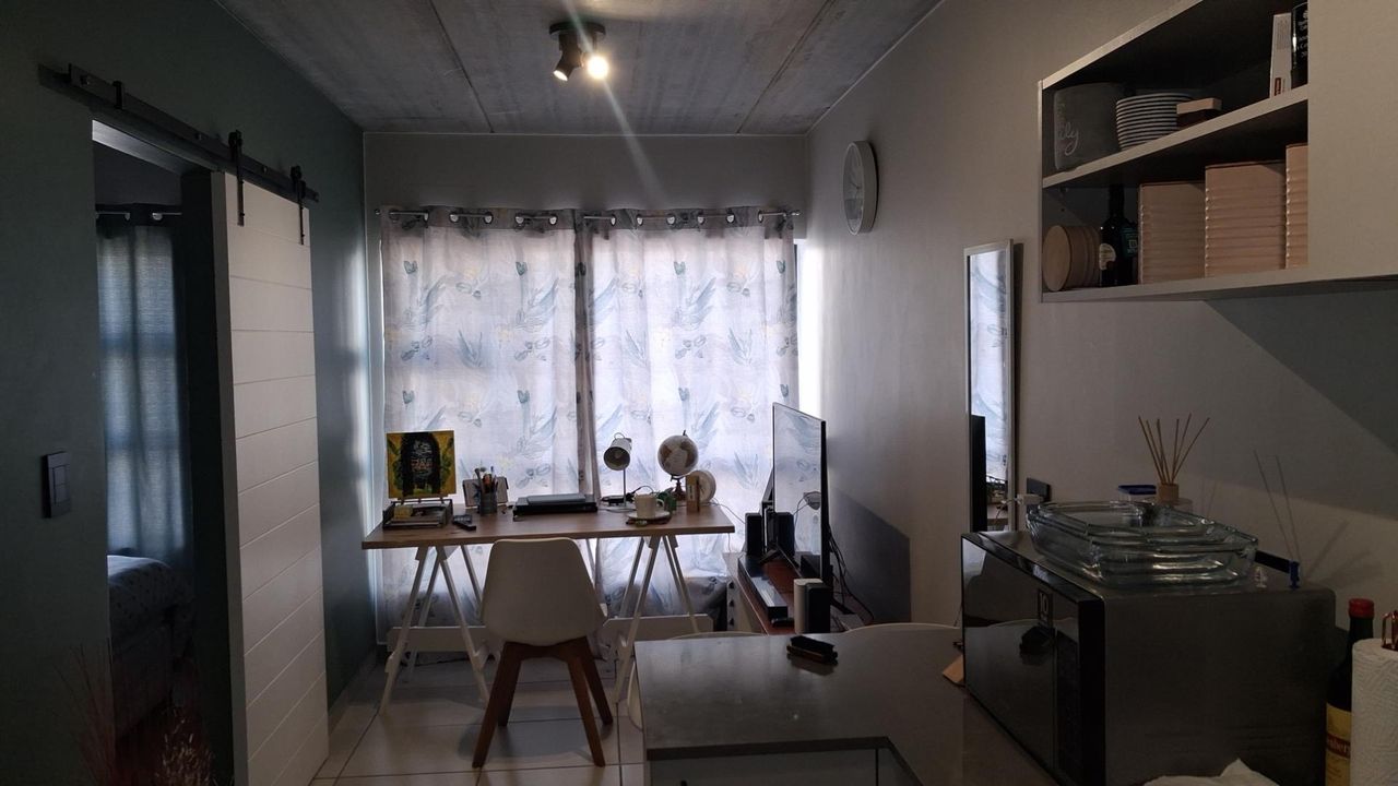 Photo 10 of 15