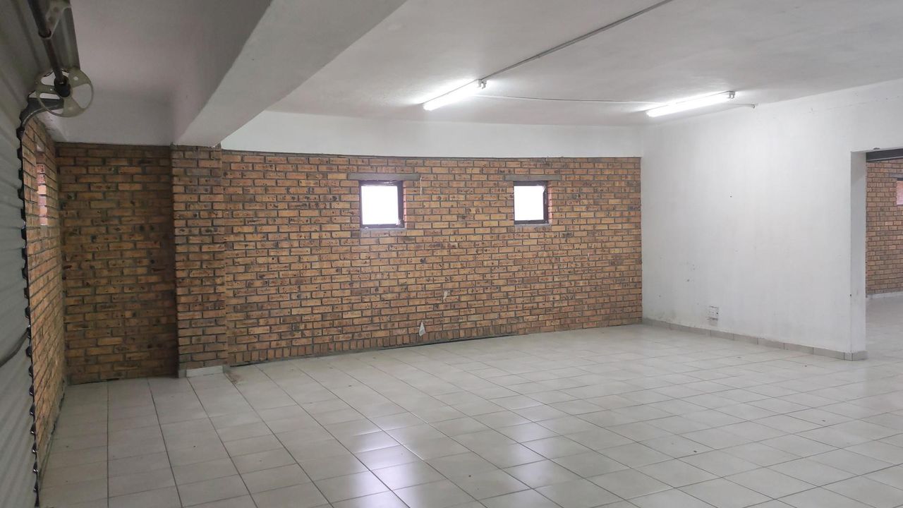 Photo 8 of 12