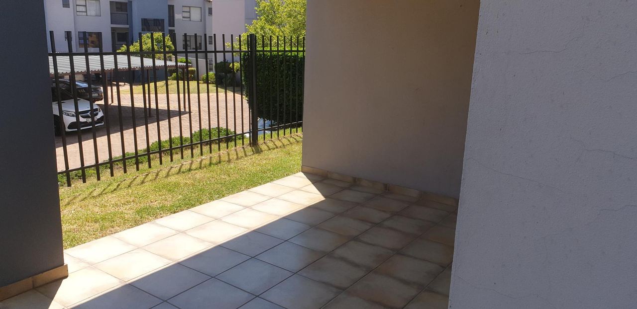 Photo 15 of 18