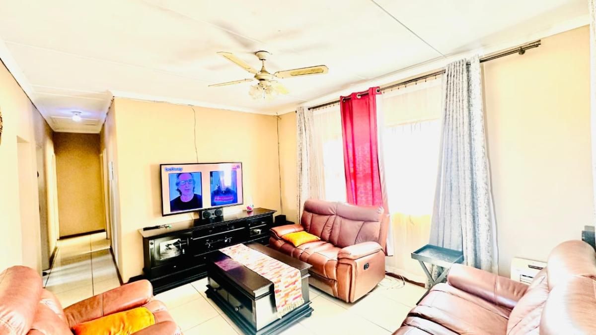 Photo of 3 Bedroom house for sale in Kwadwesi, Port Elizabeth