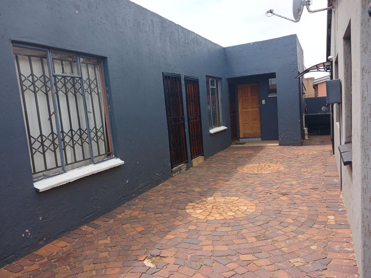 Photo 5 of 20