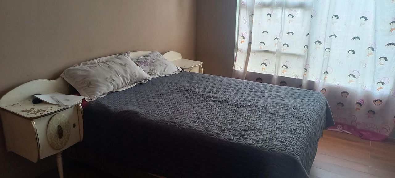 Photo 14 of 20