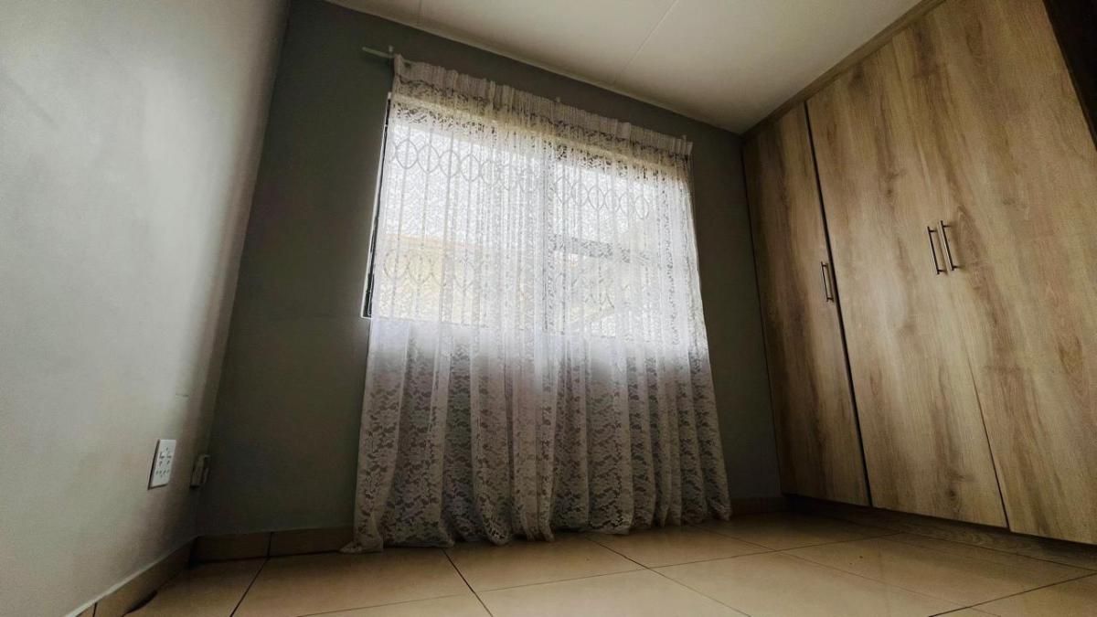 Photo of 3 Bedroom duplex townhouse - sectional for sale in Jackaroo Park, Witbank
