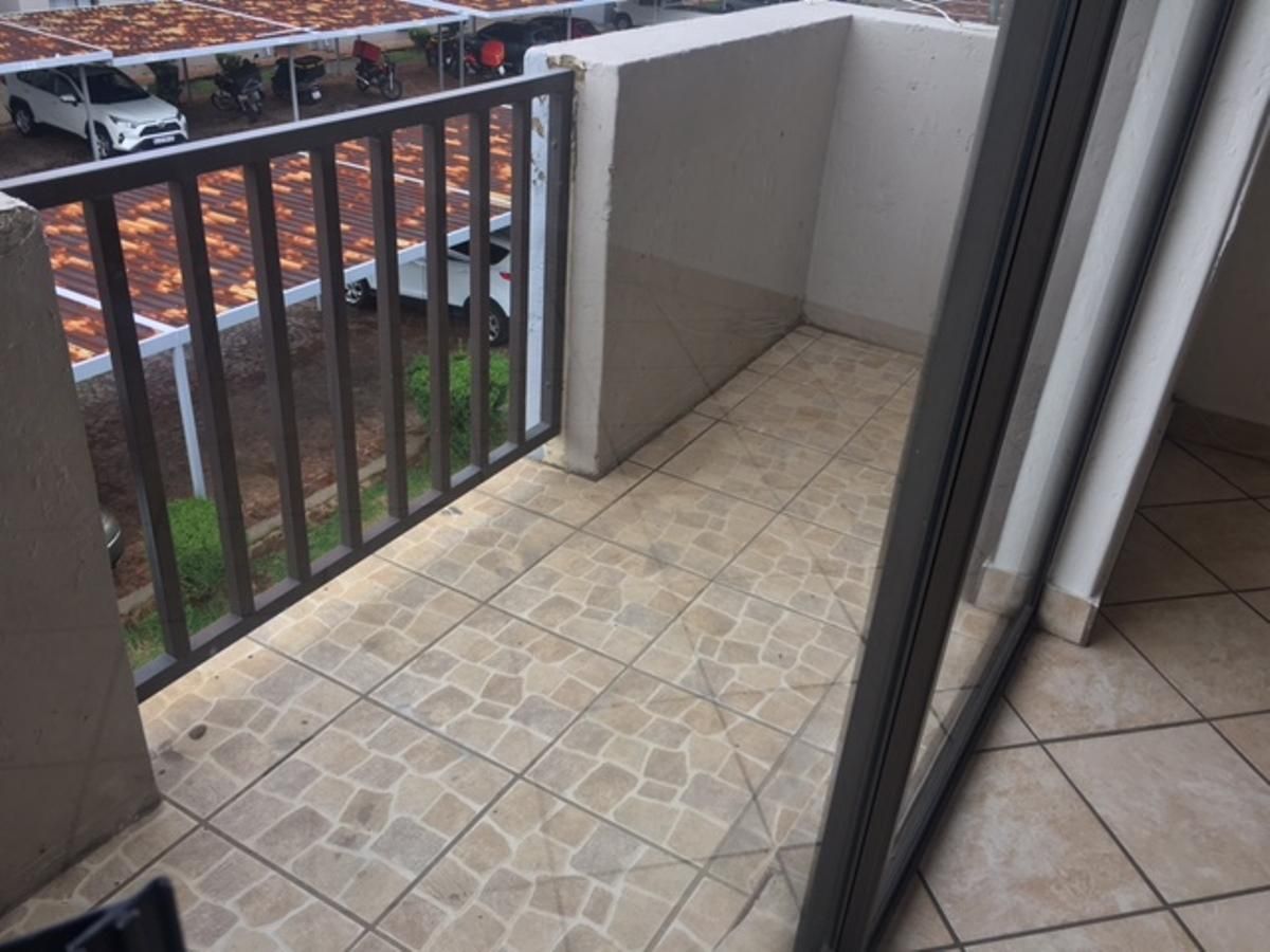 Photo 10 of 16