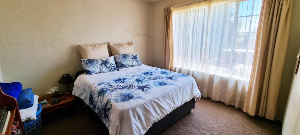 Photo of 2 Bedroom duplex townhouse - sectional to rent in North Riding, Randburg