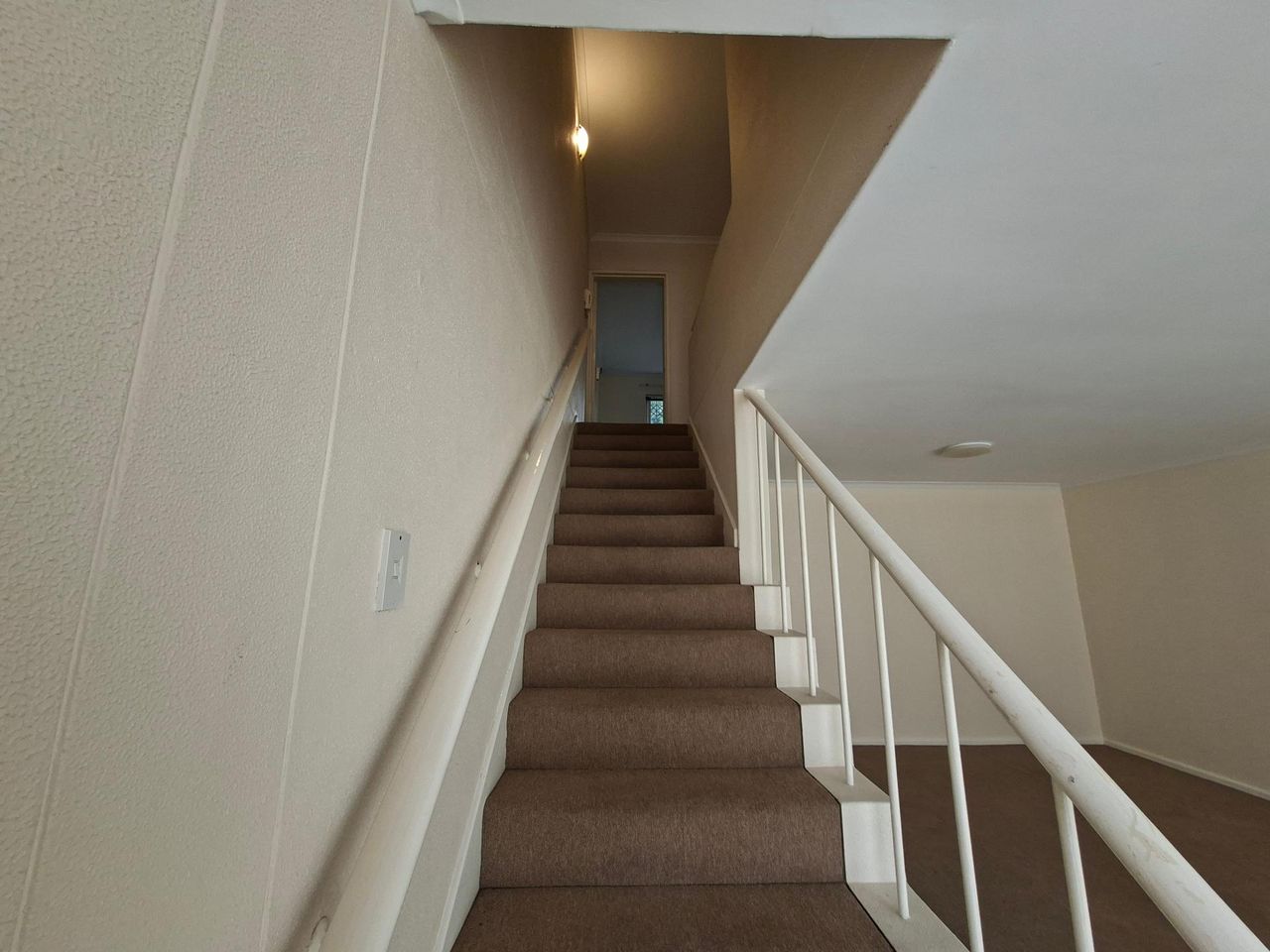 Photo 7 of 22