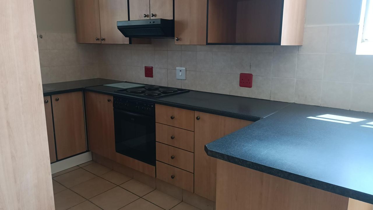 Photo 10 of 20