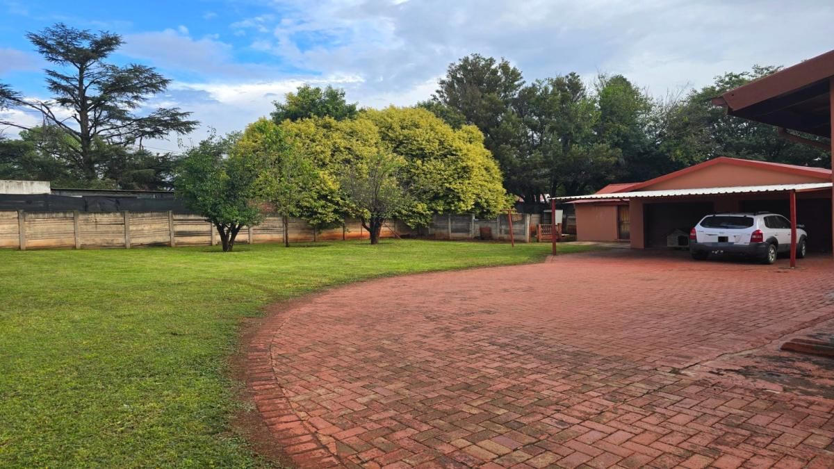 Photo of 3 Bedroom house for sale in Kanonkop, Middelburg