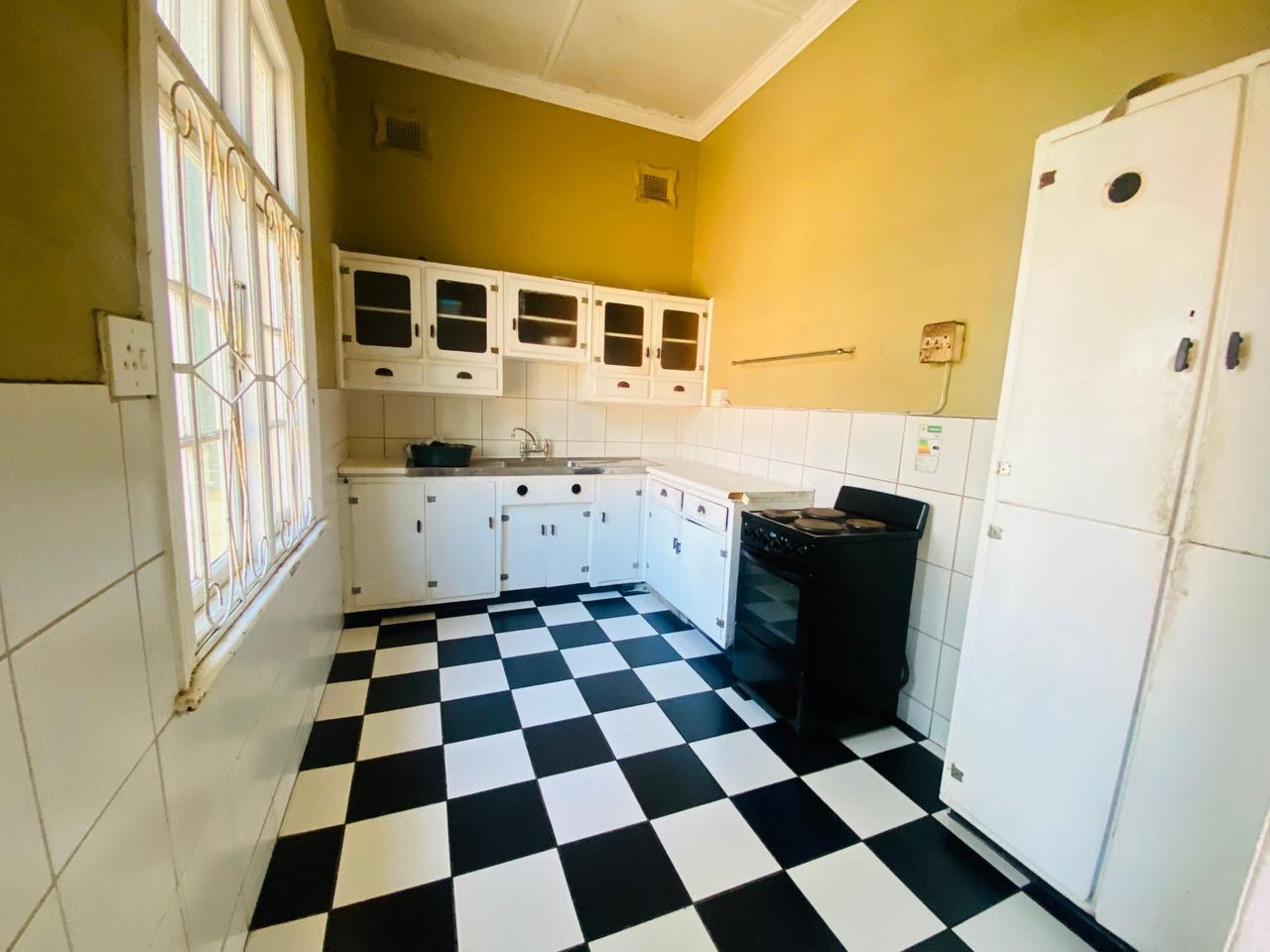 Photo 6 of 22