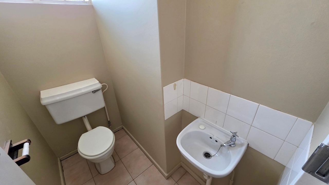 Photo 25 of 26