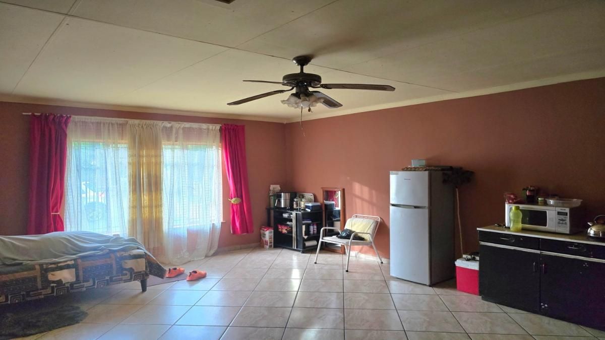 Photo of 3 Bedroom house for sale in Kanonkop, Middelburg