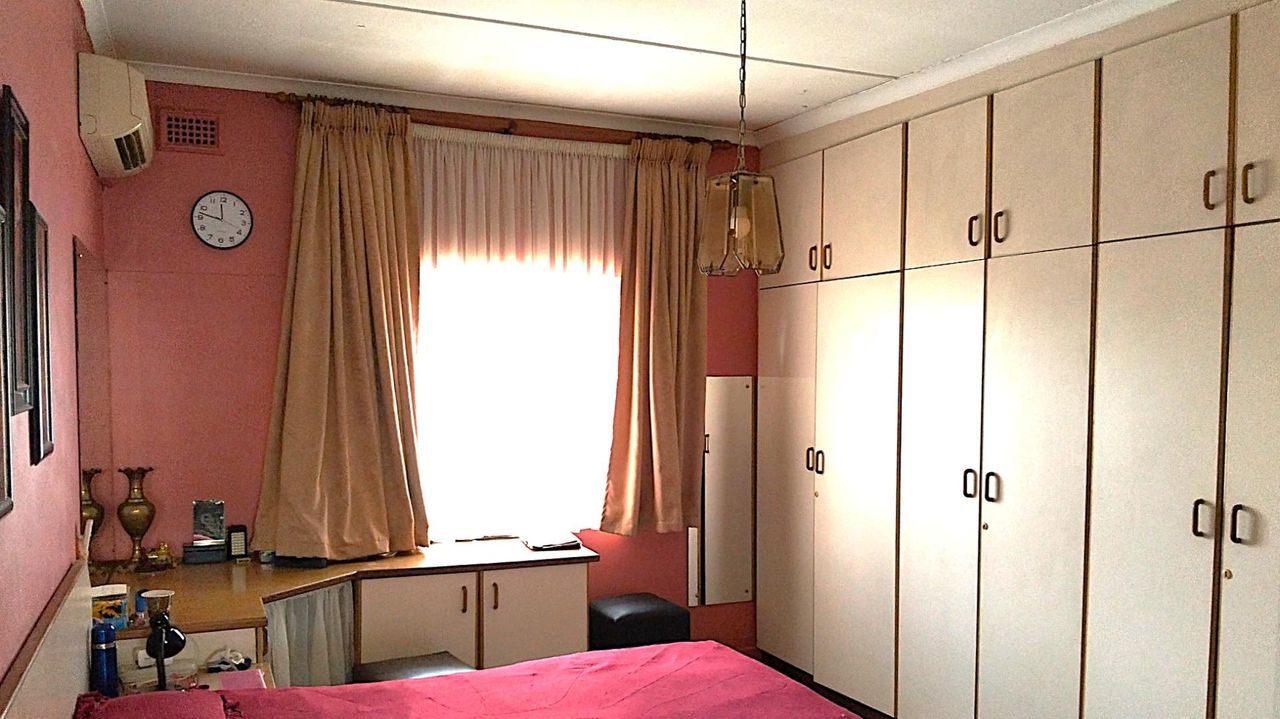 Photo 13 of 20